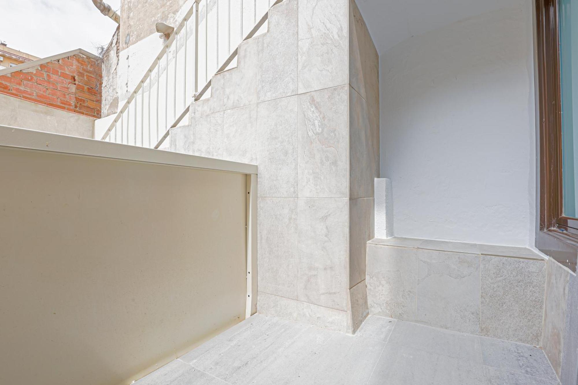 Alcam Books Apartment Barcelona Exterior photo